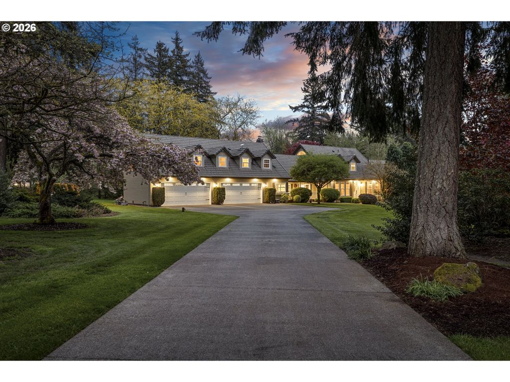 7701 Ne 211TH Ave, Vancouver, WA 98682