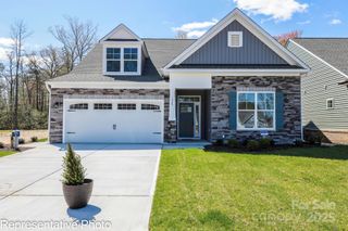 2011 Mantle Ridge Drive 193, Wesley Chapel, NC 28079