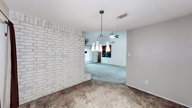 13918 Grosvenor Street, Houston, TX 77034