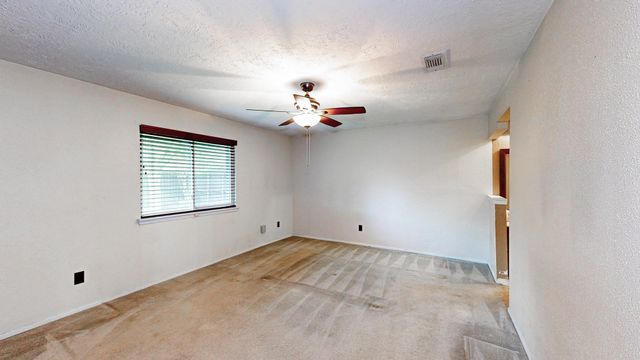 13918 Grosvenor Street, Houston, TX 77034