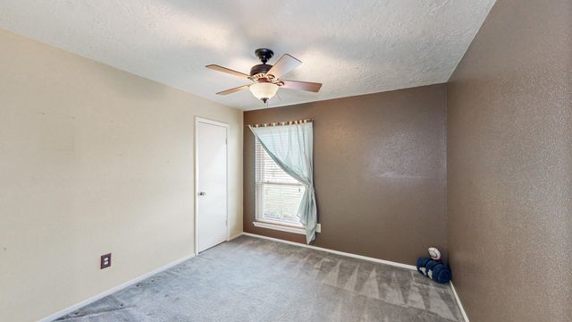 13918 Grosvenor Street, Houston, TX 77034