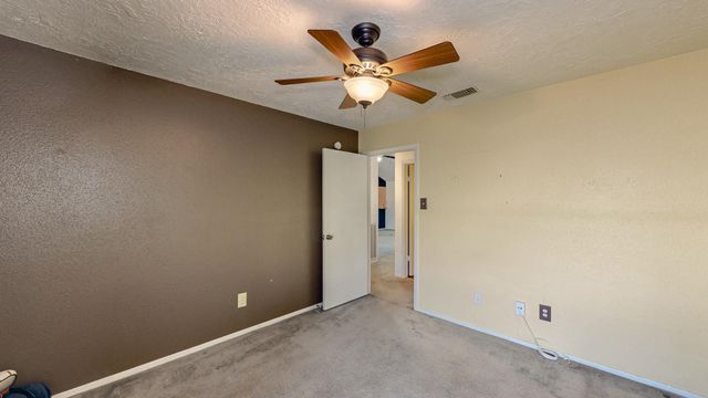 13918 Grosvenor Street, Houston, TX 77034
