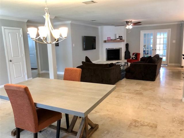 10619 Wickersham Lane, Houston, TX 77042