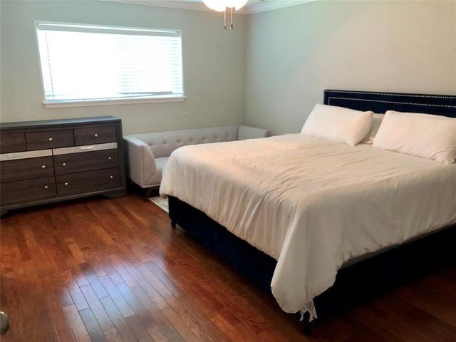 10619 Wickersham Lane, Houston, TX 77042