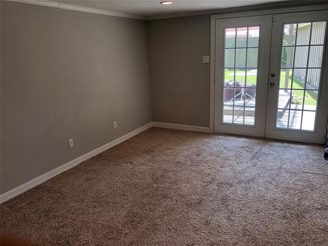 10619 Wickersham Lane, Houston, TX 77042