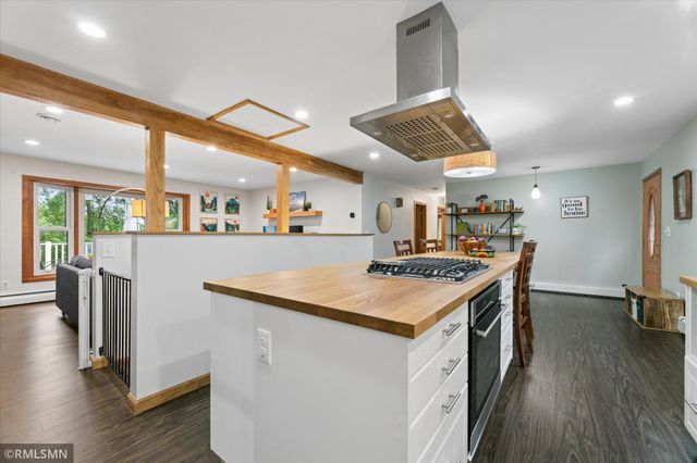 204 4th Street NE, Mayer, MN 55360