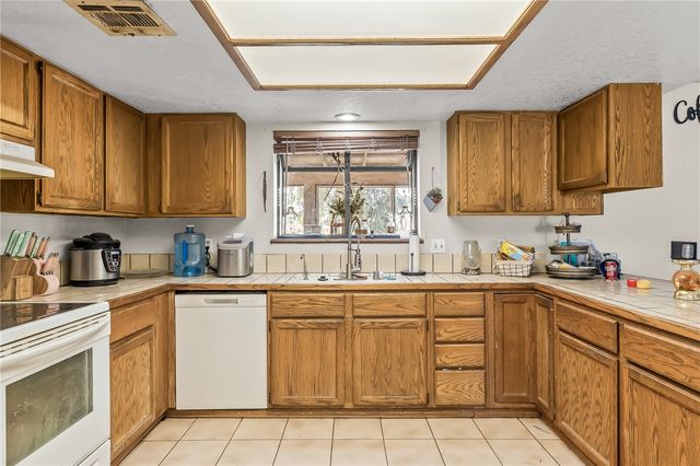 1562 E Poplar Drive, Mohave Valley, AZ 86440