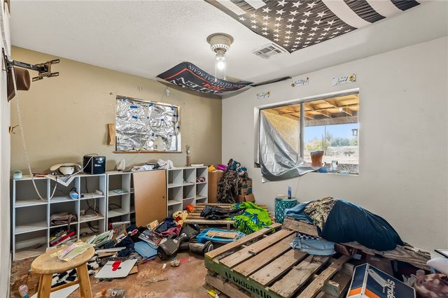 1562 E Poplar Drive, Mohave Valley, AZ 86440