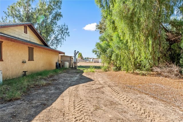 1562 E Poplar Drive, Mohave Valley, AZ 86440