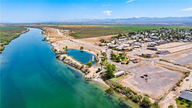 1562 E Poplar Drive, Mohave Valley, AZ 86440