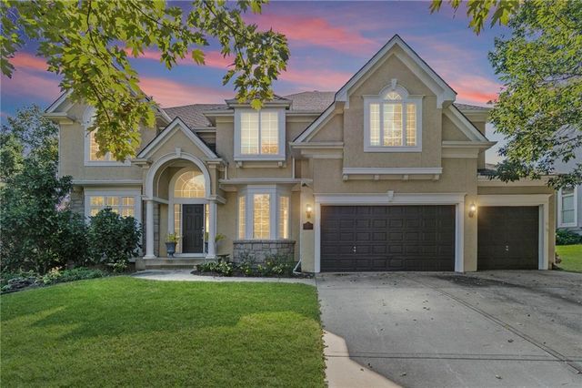 5701 W 146 Street, Overland Park, KS 66223