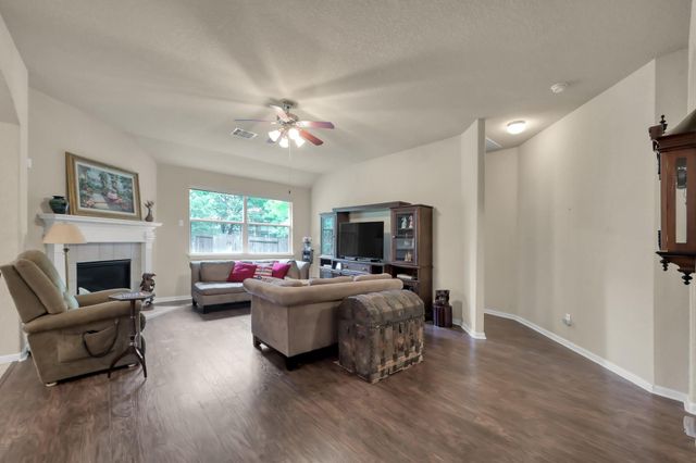 1904 Pagemill Lane, Conroe, TX 77304