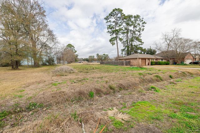 329 Swift Current Street, Huffman, TX 77336