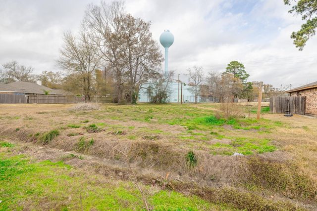 329 Swift Current Street, Huffman, TX 77336