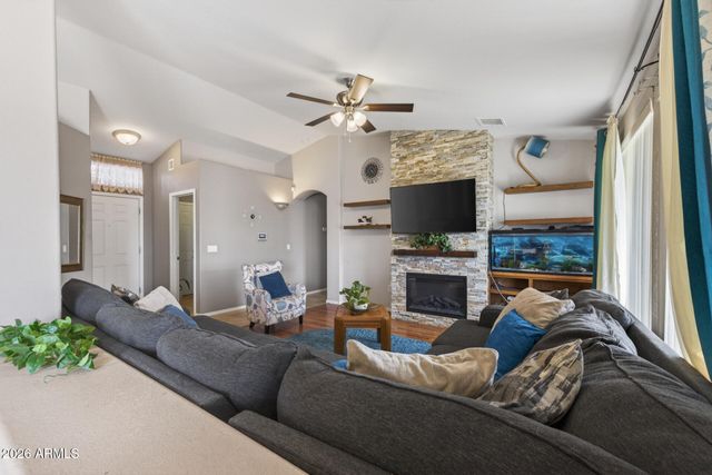 8276 W TINAJAS Drive, Arizona City, AZ 85123