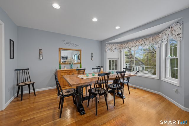 63 Woodbury Hill 63, Woodbury, CT 06798