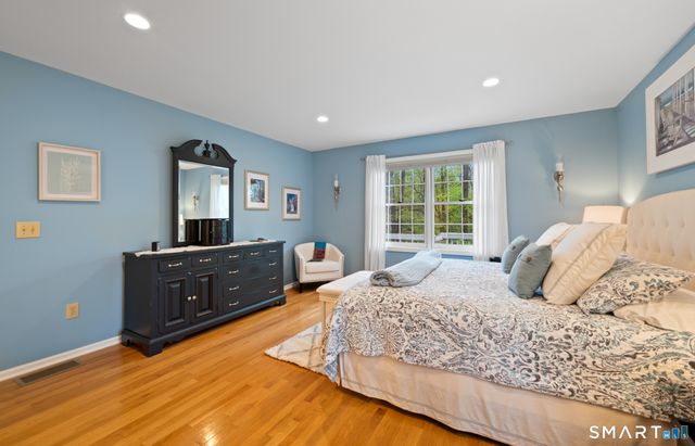 63 Woodbury Hill 63, Woodbury, CT 06798