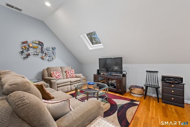 63 Woodbury Hill 63, Woodbury, CT 06798