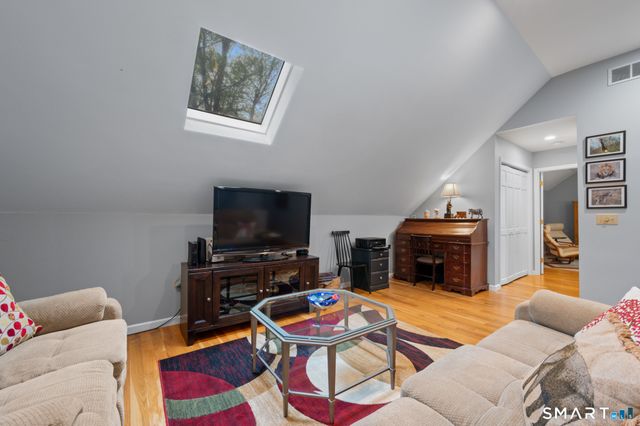 63 Woodbury Hill 63, Woodbury, CT 06798