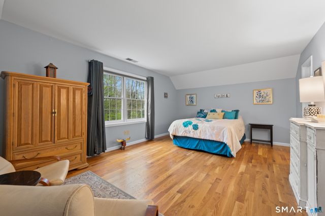 63 Woodbury Hill 63, Woodbury, CT 06798