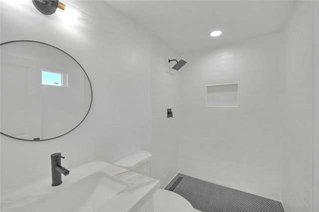 4472 Forest St., Riverside, CA 92507