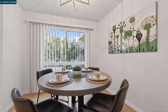 490 N Civic Dr 314, Walnut Creek, CA 94596