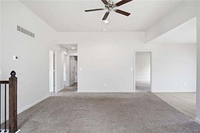 21808 Southcreek Road, Peculiar, MO 64078