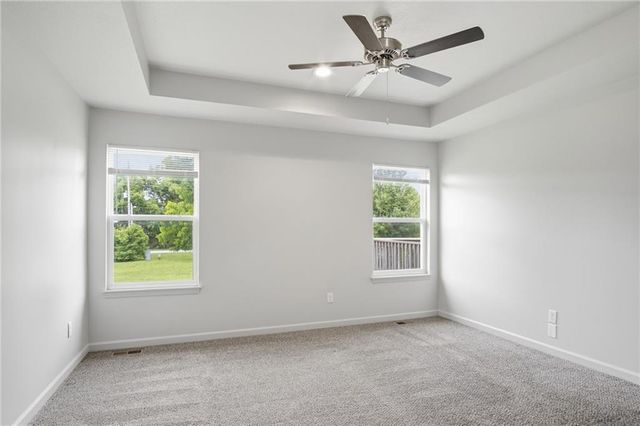 21808 Southcreek Road, Peculiar, MO 64078