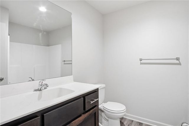 21808 Southcreek Road, Peculiar, MO 64078