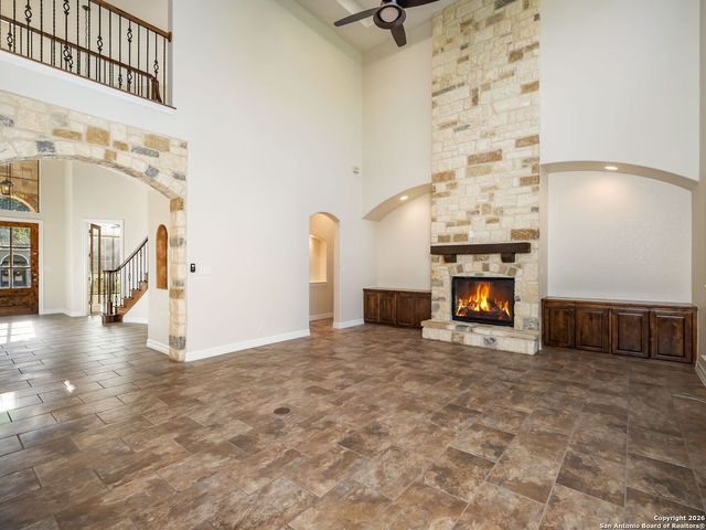 303 Regent Circle, San Antonio, TX 78231