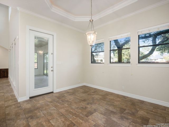 303 Regent Circle, San Antonio, TX 78231