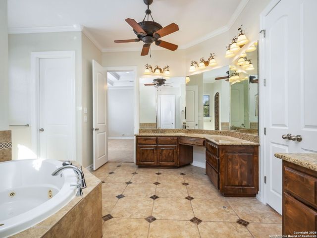 303 Regent Circle, San Antonio, TX 78231