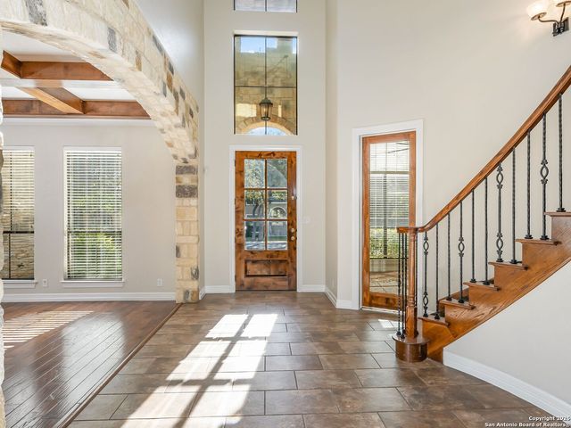 303 Regent Circle, San Antonio, TX 78231