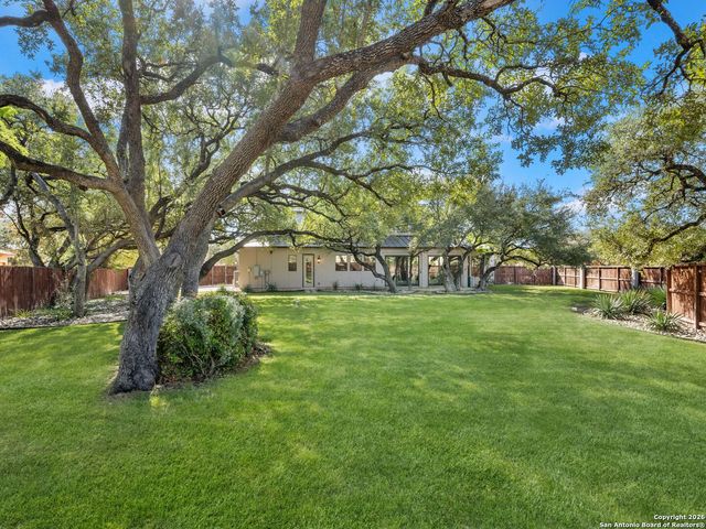 303 Regent Circle, San Antonio, TX 78231