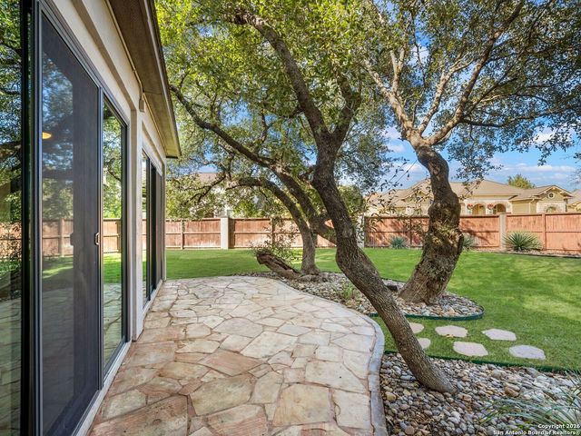 303 Regent Circle, San Antonio, TX 78231