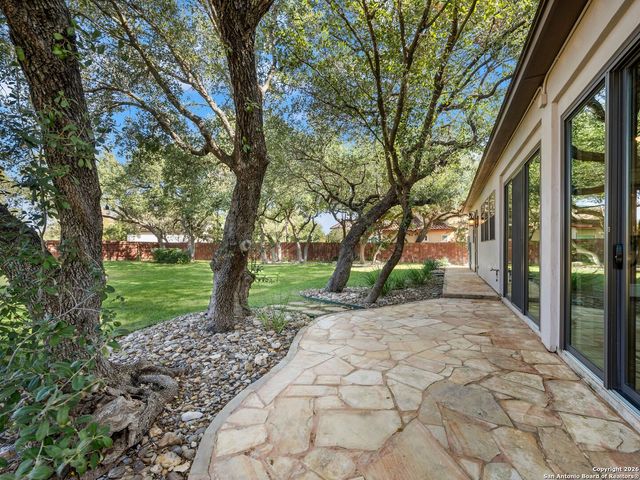 303 Regent Circle, San Antonio, TX 78231