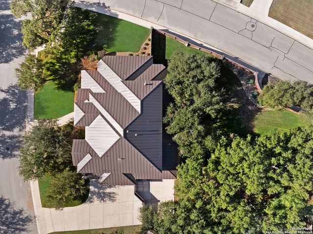 303 Regent Circle, San Antonio, TX 78231