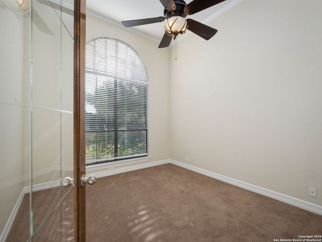 303 Regent Circle, San Antonio, TX 78231