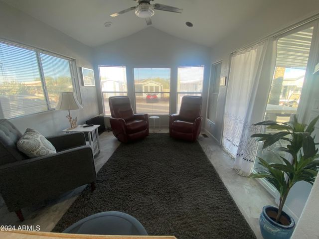 2205 W KLAMATH Avenue, Apache Junction, AZ 85119