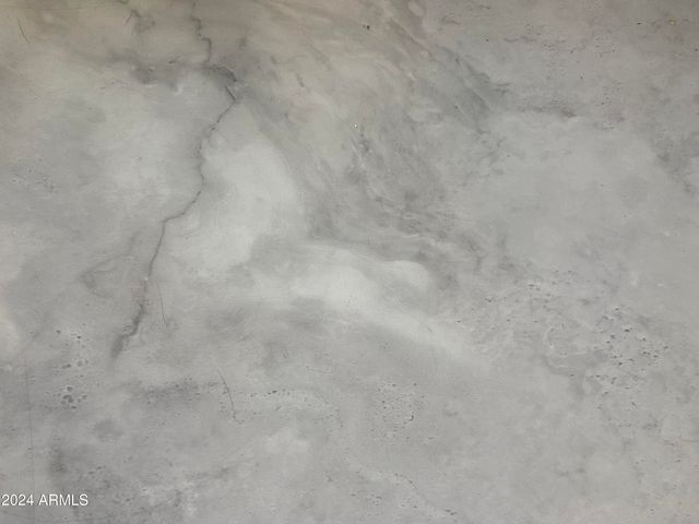 2205 W KLAMATH Avenue, Apache Junction, AZ 85119