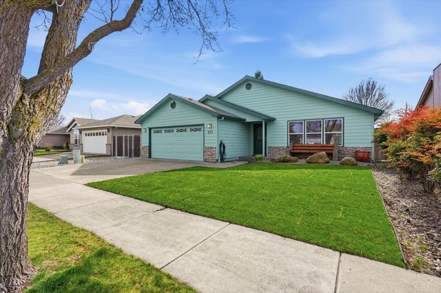 933 Parkdale Avenue, Medford, OR 97501