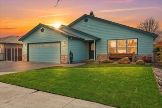 933 Parkdale Avenue, Medford, OR 97501