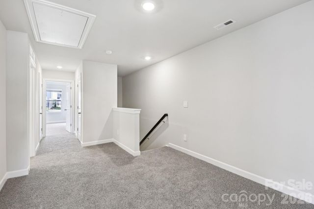 8124 Hidden Springs Trail, Charlotte, NC 28216