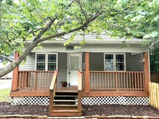 418 East Atlantic Street, Springfield, MO 65803