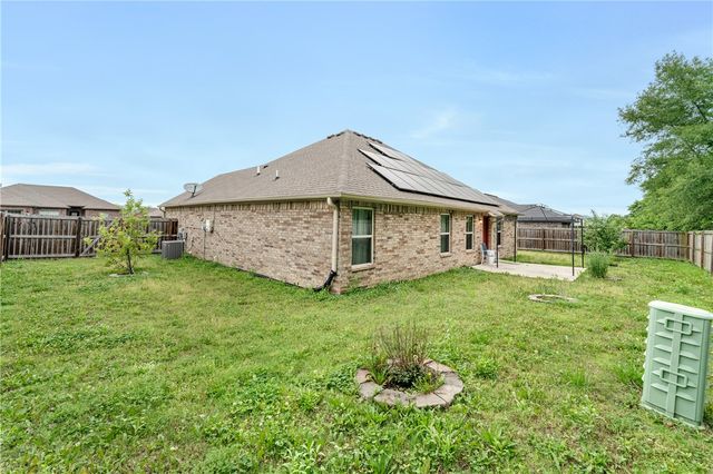 975 Richland Creek Avenue, Elkins, AR 72727