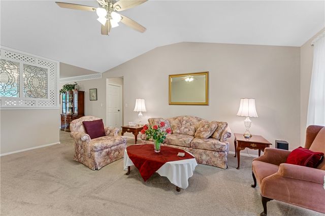 975 Richland Creek Avenue, Elkins, AR 72727
