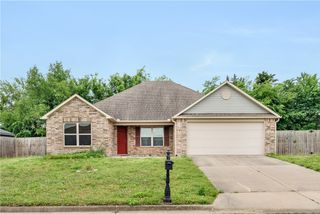975 Richland Creek Avenue, Elkins, AR 72727