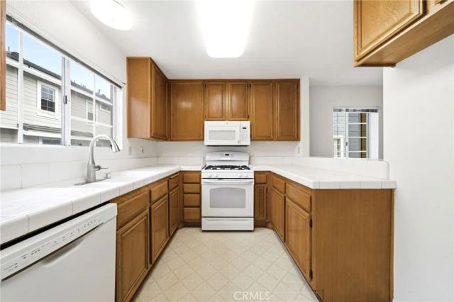 2800 Plaza Del Amo, Torrance, CA 90503