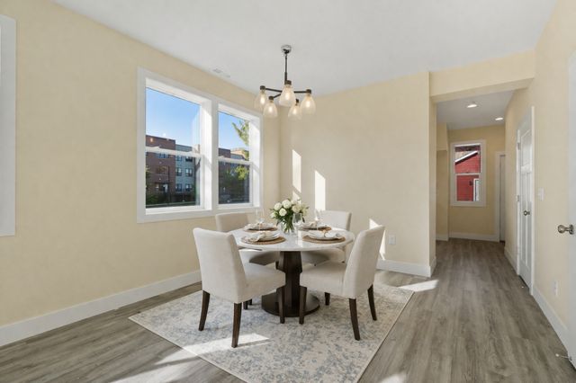 2127 James Avenue N, Minneapolis, MN 55411