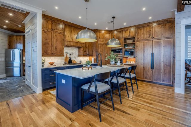 107 Admirals Point, Leesville, SC 29070